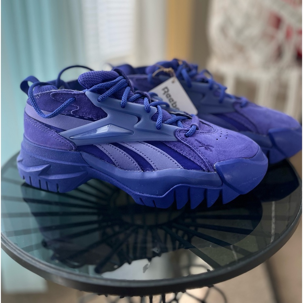 Brand New purple Reedok Club C Cardi V2 sneakers